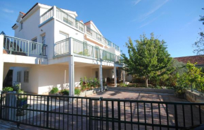 Гостиница Apartments Granda  Винишче